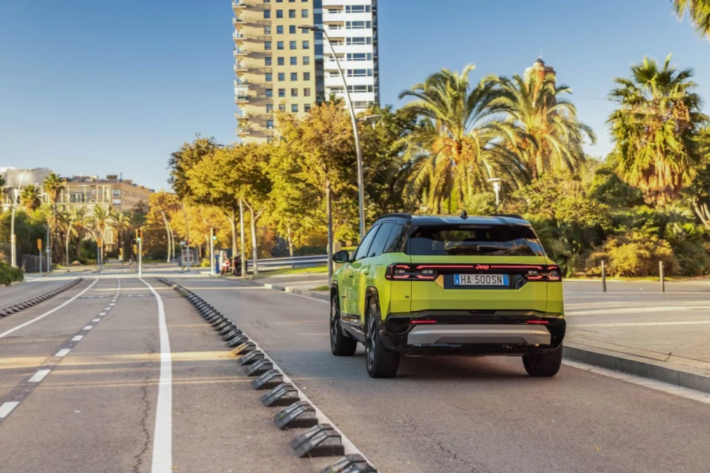 jeep compass 2026 nuevo primera prueba 48 Motor16
