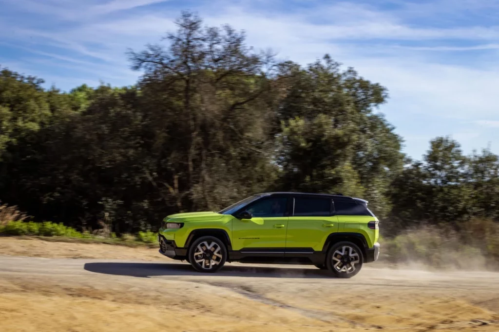 jeep compass 2026 nuevo primera prueba 64 Motor16