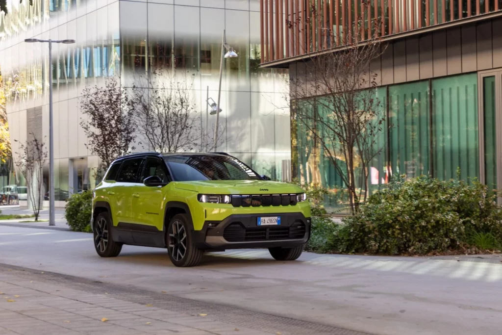 Primera prueba del Jeep Compass: Electrificado, capaz y muy Jeep