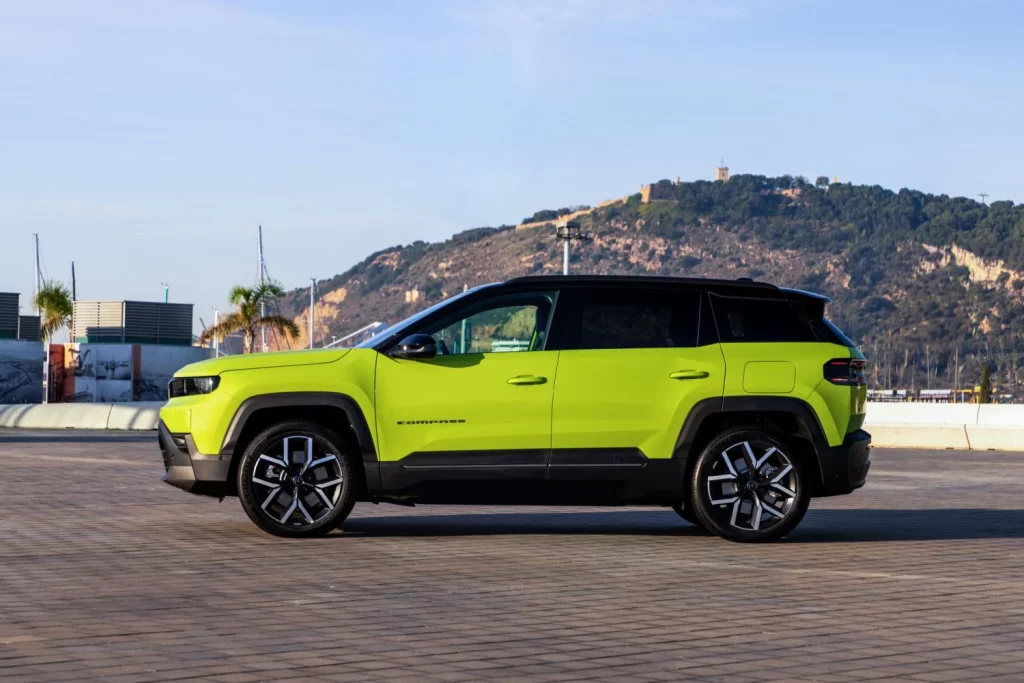 Primera prueba del Jeep Compass: Electrificado, capaz y muy Jeep