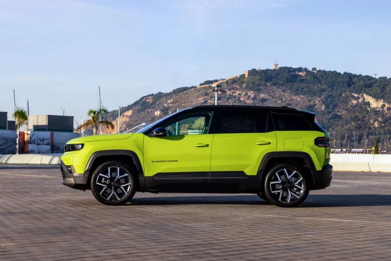 ¿Te gusta el Jeep Compass? Tienes uno esperando desde 260 euros al mes