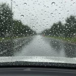 Prepara tu coche para la lluvia en Alcampo y por menos de 5 euros