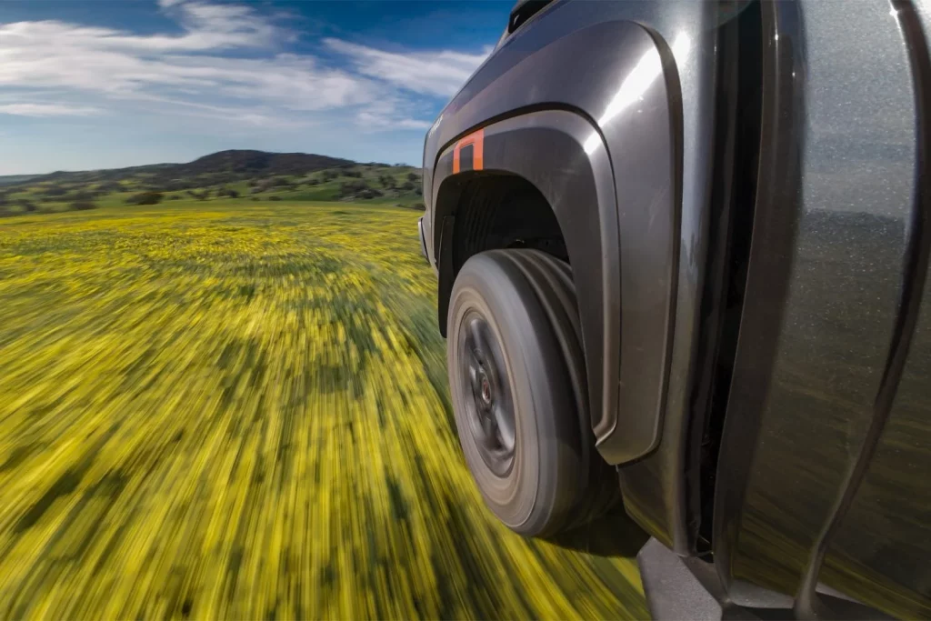 nissan navara d27 australia 22 Motor16