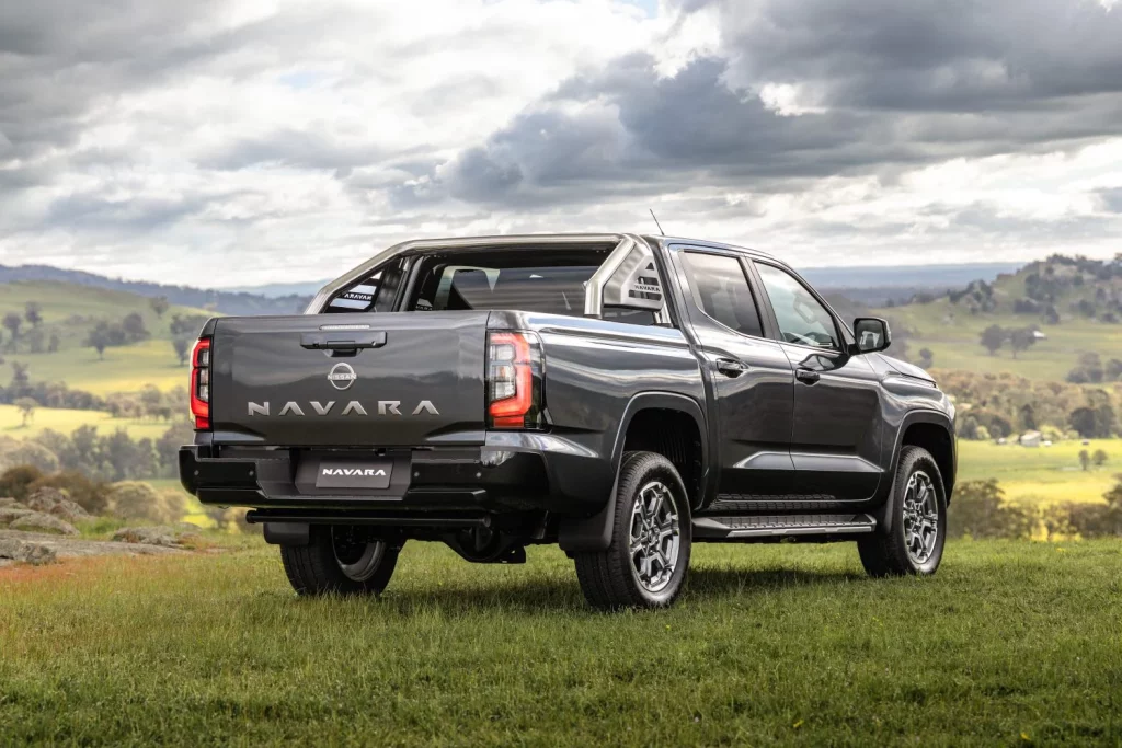 nissan navara d27 australia 31 Motor16