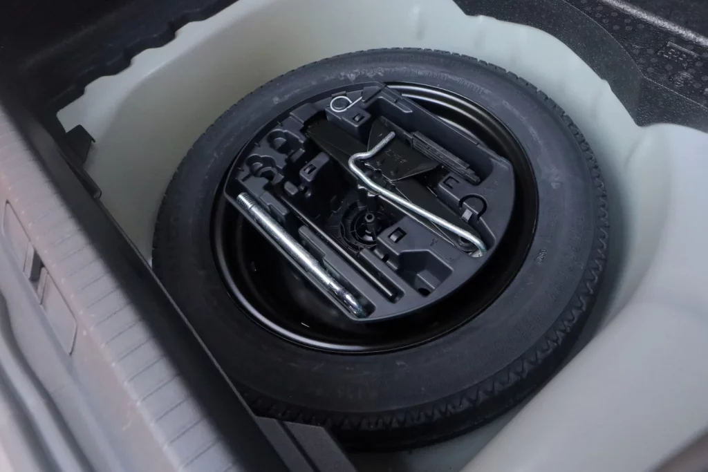 Prueba del Peugeot 208 Hybrid 110 e-DCS6 GT: Ágil y frugal 10 Motor16 Prueba del Peugeot 208 Hybrid 110 e-DCS6 GT: Ágil y frugal