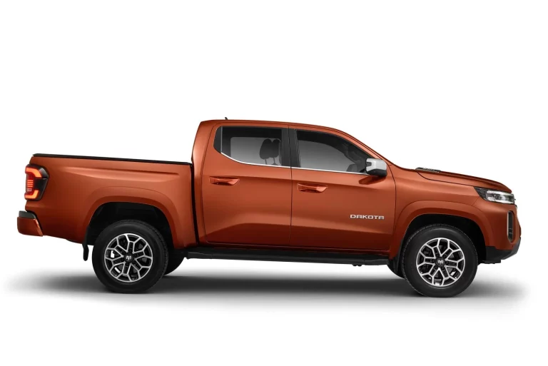 El Ram Dakota revive con ADN chino para venderse en América Latina