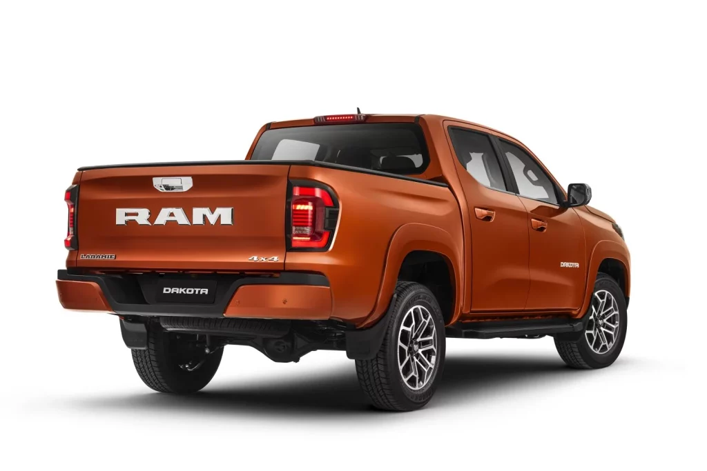 El Ram Dakota revive con ADN chino para venderse en América Latina