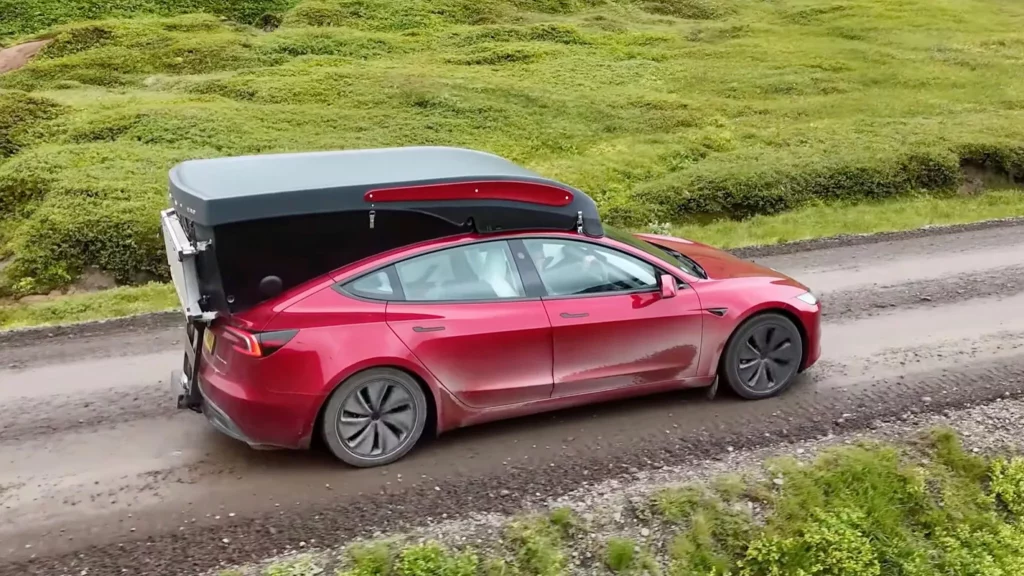 Este Tesla Model 3 remolca una mini-caravana gracias al fallido techo Wheelhome Dashaway eCT 20 Motor16 tesla model 3 camper auto caravana 19 Motor16