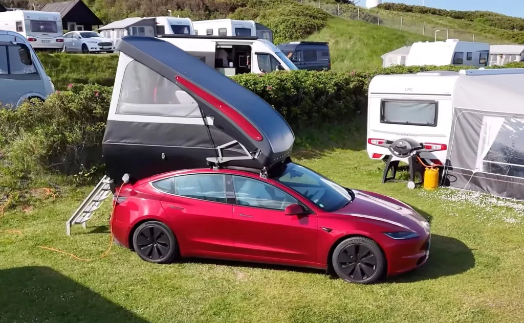 Este Tesla Model 3 remolca una mini-caravana gracias al fallido techo Wheelhome Dashaway eCT 4 Motor16 Este Tesla Model 3 remolca una mini-caravana gracias al fallido techo Wheelhome Dashaway eCT