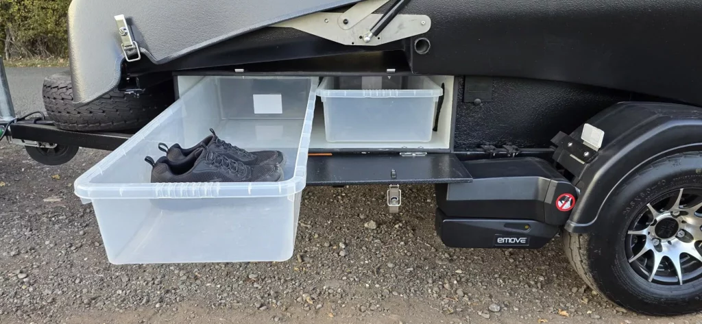 Este Tesla Model 3 remolca una mini-caravana gracias al fallido techo Wheelhome Dashaway eCT 6 Motor16 Este Tesla Model 3 remolca una mini-caravana gracias al fallido techo Wheelhome Dashaway eCT