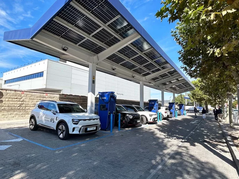 Smart regala 75.000 kms de carga gratuita en Zunder a los compradores del nuevo #5