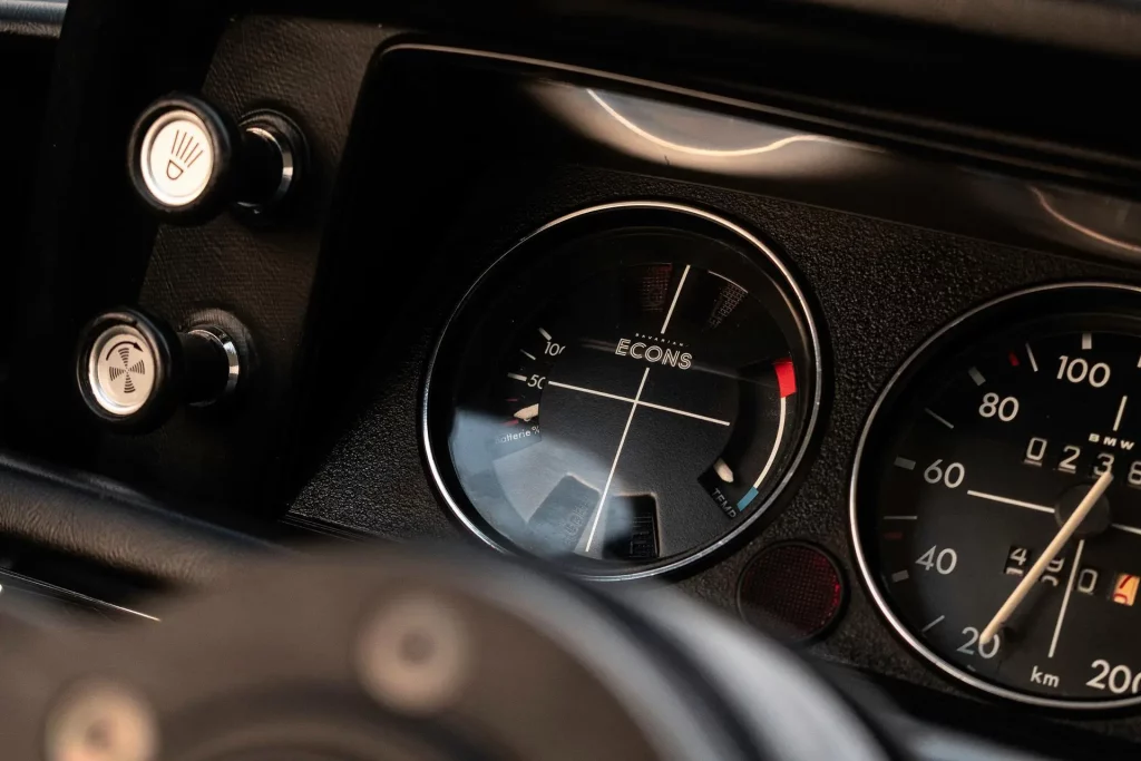 1972 BMW 2002te Bat EV 18 Motor16