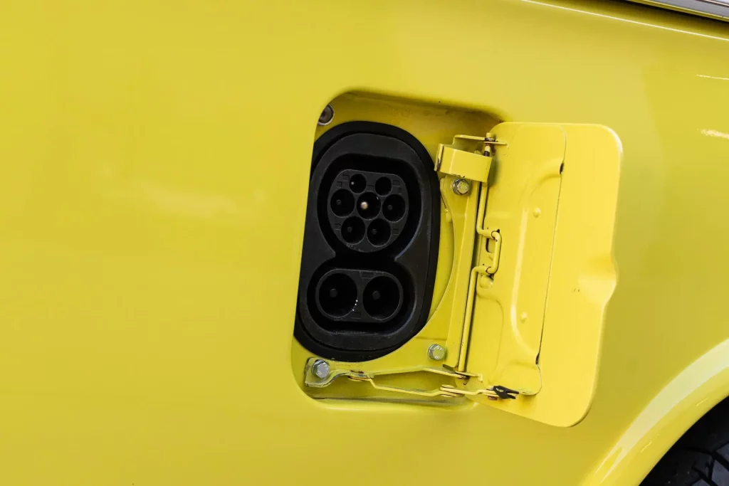 1972 BMW 2002te Bat EV 19 Motor16