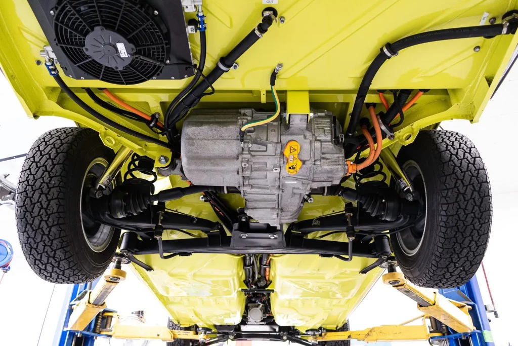 1972 BMW 2002te Bat EV 25 Motor16