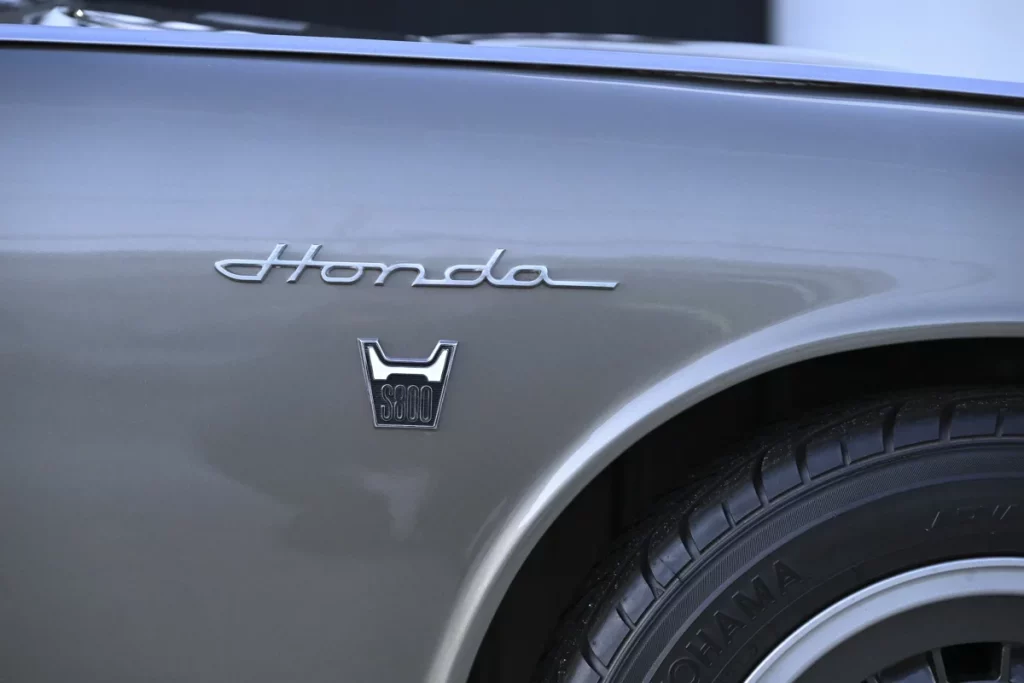 1986 Honda S800 M Coupe 27 Motor16