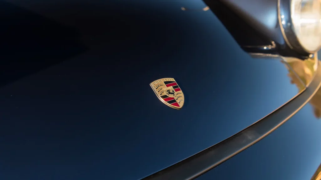 1993 Porsche 911 Turbo S RM Sothebys 10 Motor16