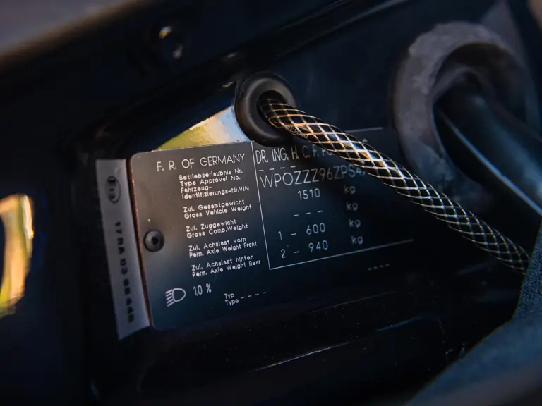 1993 Porsche 911 Turbo S RM Sothebys 17 Motor16