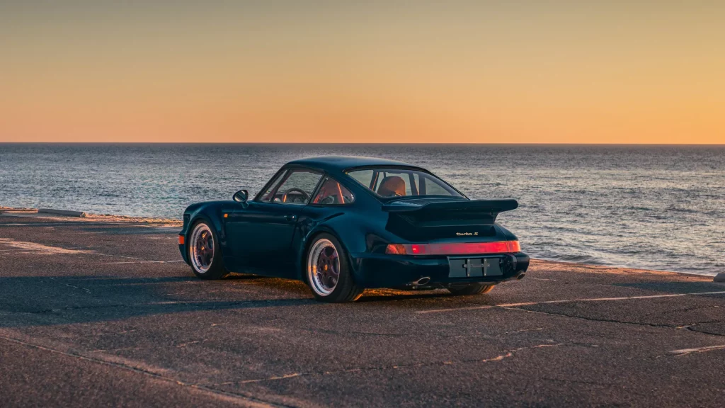 1993 Porsche 911 Turbo S RM Sothebys 21 Motor16