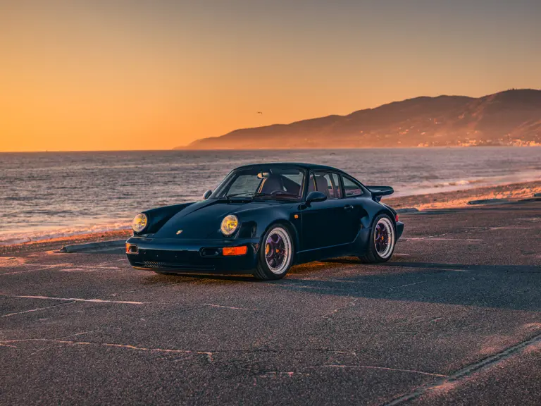 1993 Porsche 911 Turbo S RM Sothebys 4 Motor16