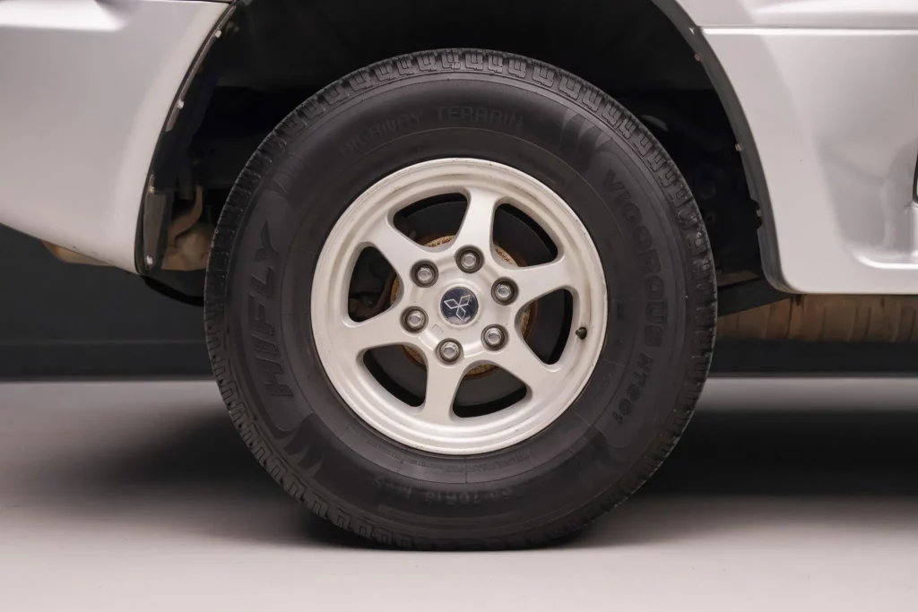 1997 mitsubishi pajero evolution BaT 10 Motor16