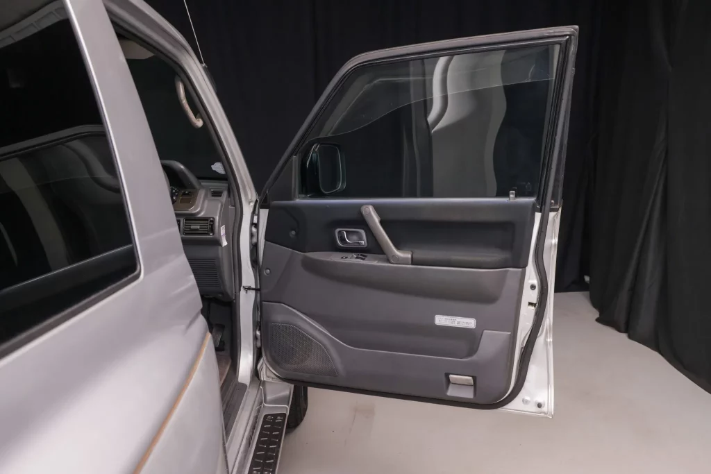 1997 mitsubishi pajero evolution BaT 15 Motor16