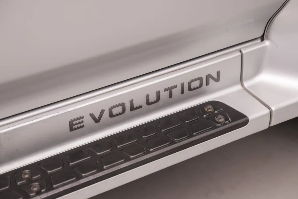 1997 mitsubishi pajero evolution BaT 8 Motor16