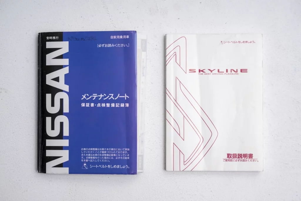 Parece un Nissan GT-R R34 'normal'. Pero es tan especial que costará más de 500.000 euros 30 Motor16 1999 Nissan GT R R34 Tommykaira 27 Motor16