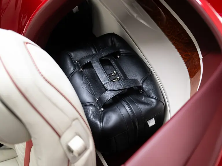 El 'roto' que este Bentley Bacalar subastado por RM Sotheby's le hace a su dueño 38 Motor16 2020 Bentley Bacalar Sothebys 18 Motor16