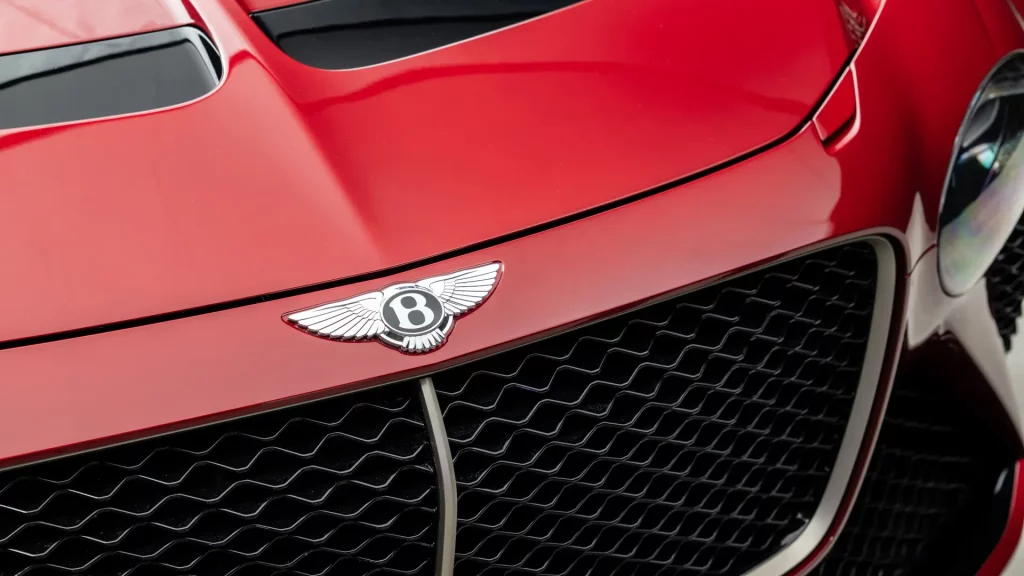 El 'roto' que este Bentley Bacalar subastado por RM Sotheby's le hace a su dueño 11 Motor16 2020 Bentley Bacalar Sothebys 32 Motor16