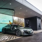 Audi ya tiene en activo su noveno charging hub en Alemania con puntos de recarga de 400 kW