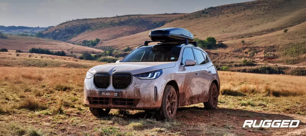 Rugged: El paquete que permite al BMW X3 'tirarse al barro' sin problemas 2 Motor16 2025 BMW X3 Rugged Package. Imagen exterior.