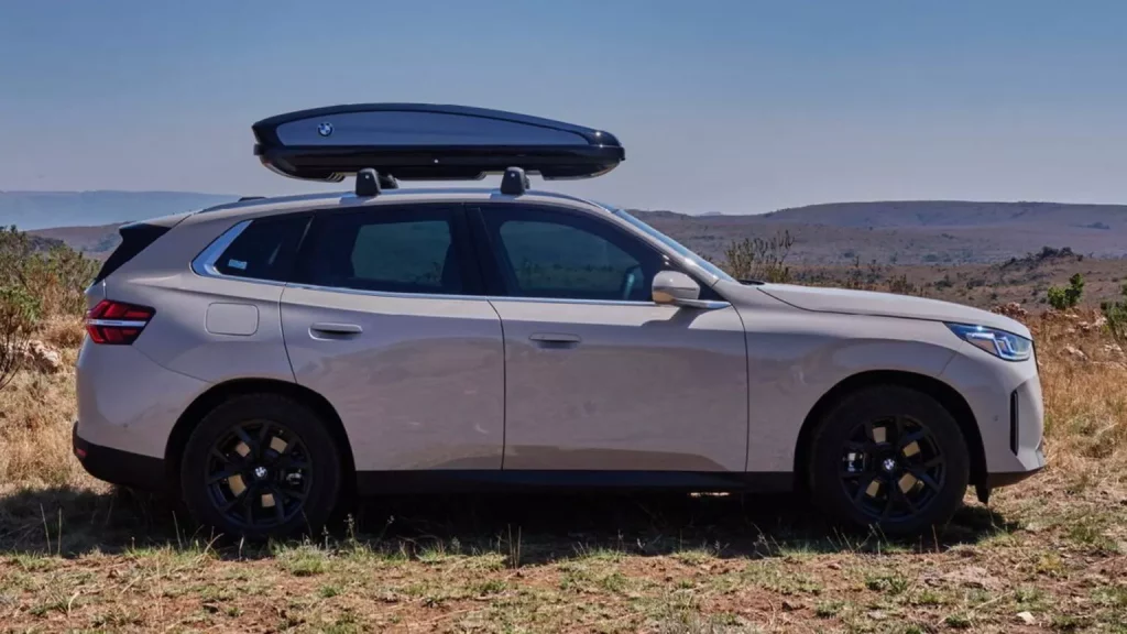 Rugged: El paquete que permite al BMW X3 'tirarse al barro' sin problemas 6 Motor16 2025 BMW X3 Rugged Package 3 Motor16