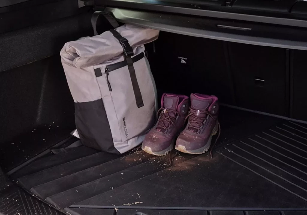 Rugged: El paquete que permite al BMW X3 'tirarse al barro' sin problemas 11 Motor16 2025 BMW X3 Rugged Package 8 Motor16