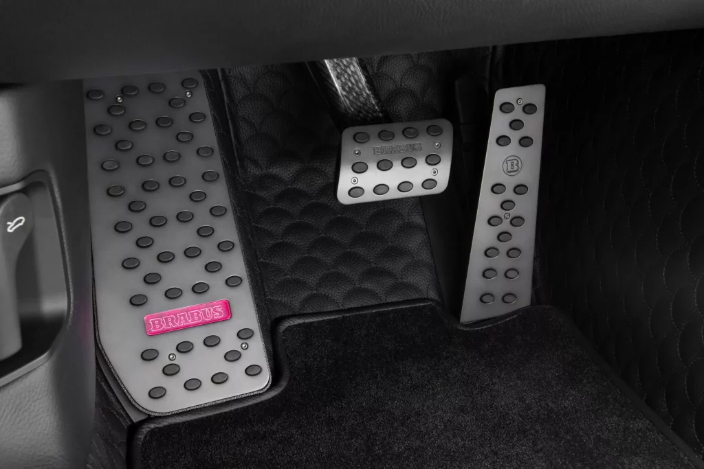 2025 BRABUS 900 Bentley Continental GT 15 Motor16