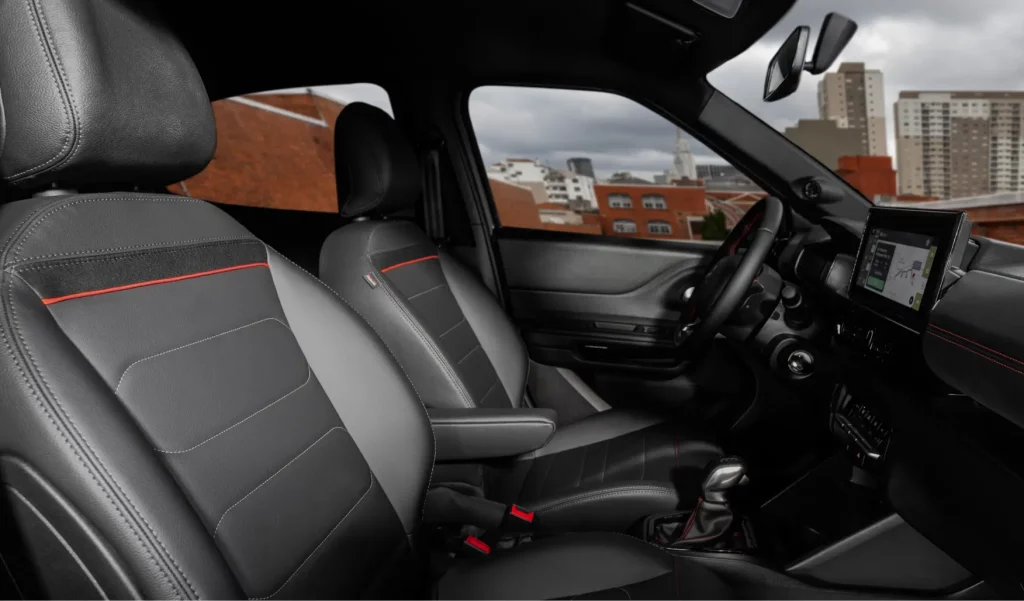 Citroën Basalt: Un C4 X en miniatura acaba de aterrizar en Brasil con precio de low-cost 20 Motor16 2025 Citroen Basalt Brasil 12 Motor16