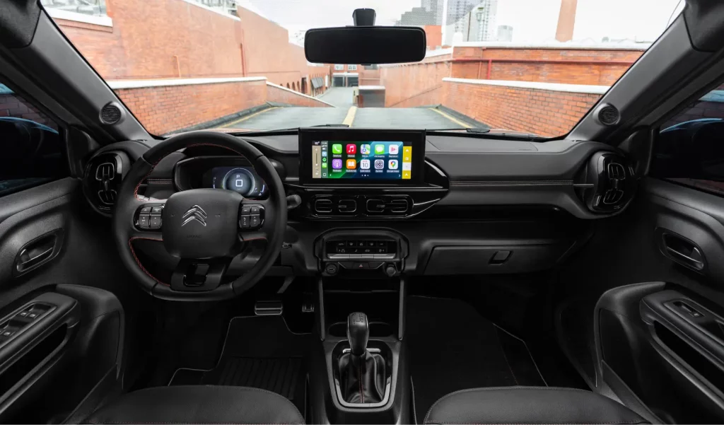 Citroën Basalt: Un C4 X en miniatura acaba de aterrizar en Brasil con precio de low-cost 15 Motor16 2025 Citroen Basalt Brasil 14 Motor16