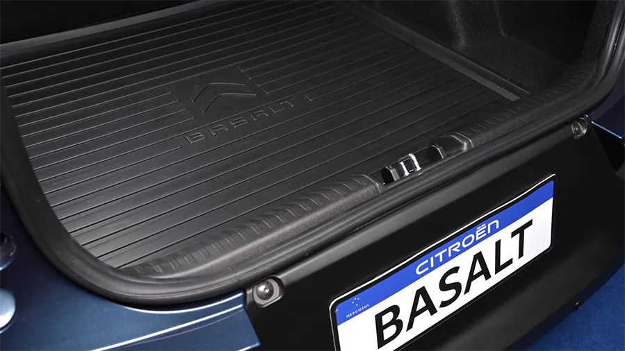 Citroën Basalt: Un C4 X en miniatura acaba de aterrizar en Brasil con precio de low-cost 23 Motor16 2025 Citroen Basalt Brasil 2 Motor16