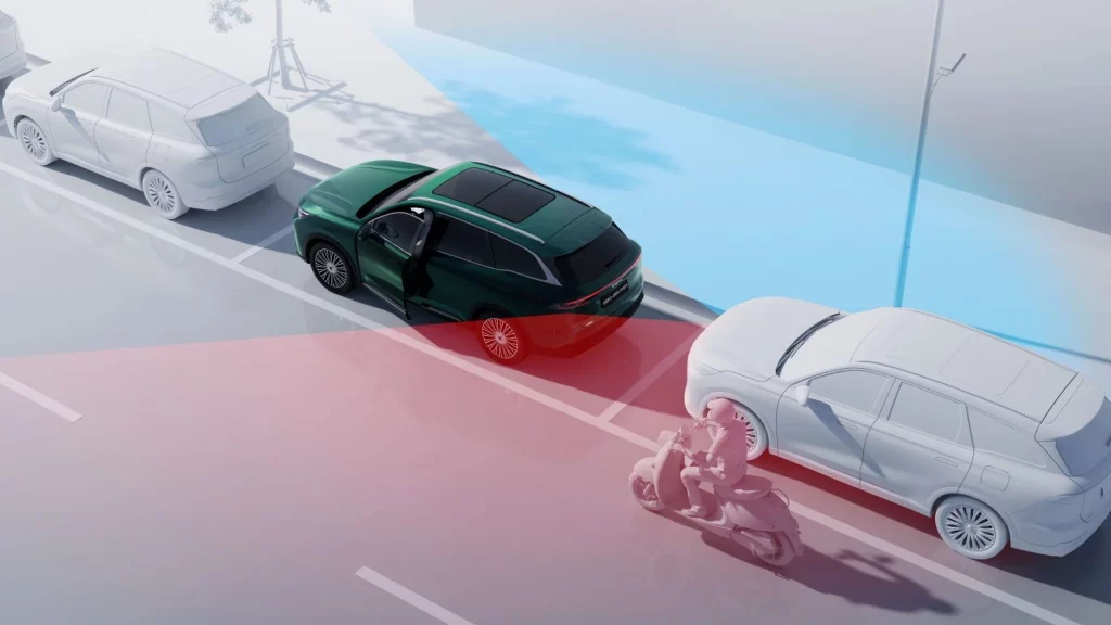 2025 EBRO s900 PHEV 4x4. Imagen aparcamiento.