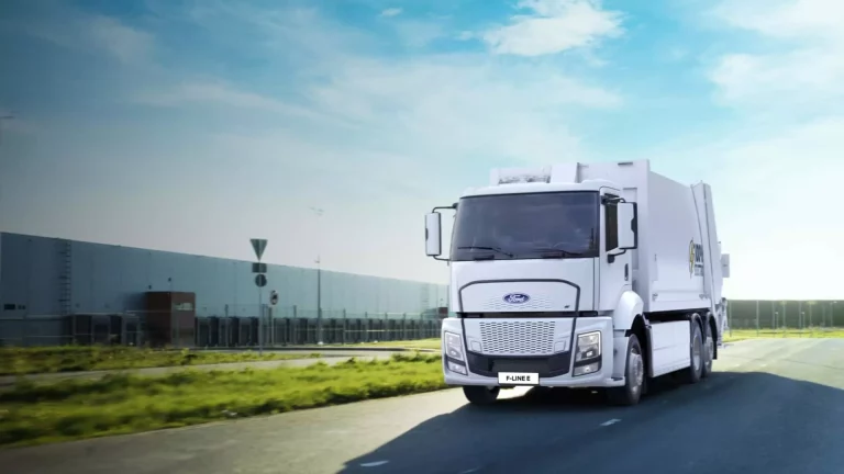 Ford ya tiene su camión eléctrico para hacer temblar al Tesla Semi y a la competencia