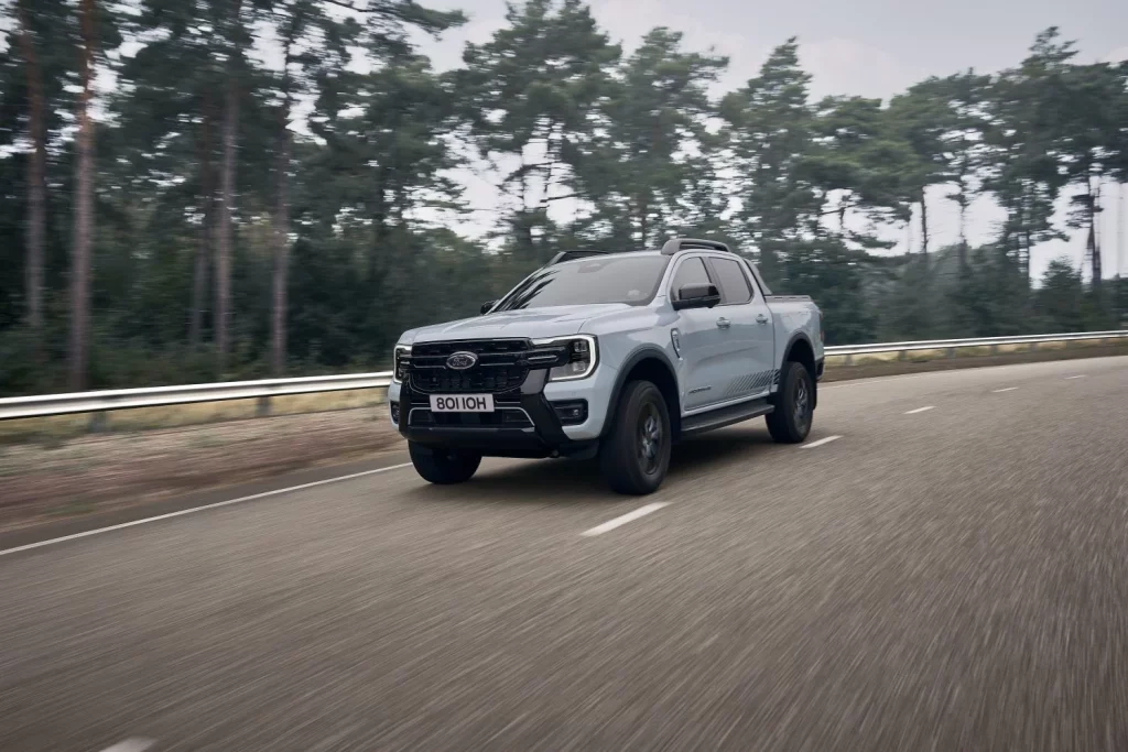 El Ford Ranger se carga de novedades para mantener su éxito en Europa 1 Motor16 2025 Ford Ranger actualización. Imagen movimiento.
