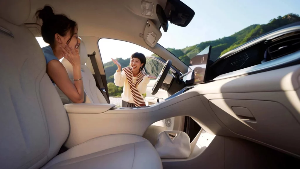 2025 Geely Geome 11 Motor16