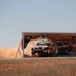 Gymkhana Aussie Shred: Travis Pastrana y su Subaru Brat hacen temblar Australia