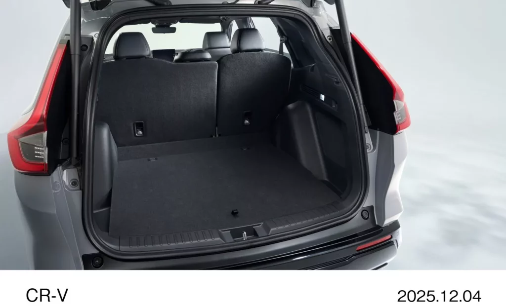 El último Honda CR-V llega a Japón... pero con cuatro años de retraso 24 Motor16 2025 Honda CR V eHEV Japon 17 Motor16