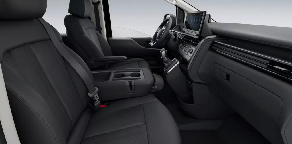 2025 Hyundai Staria Corea 12 Motor16