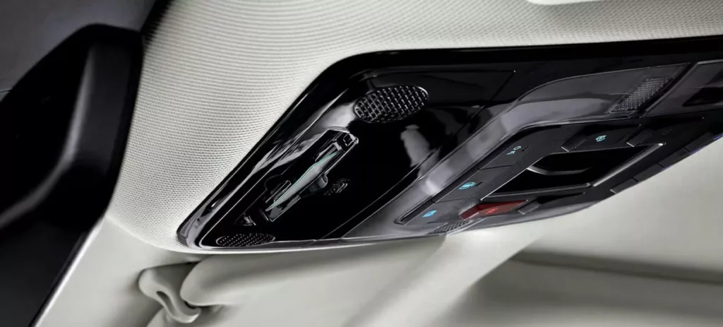 2025 Hyundai Staria Corea 20 Motor16