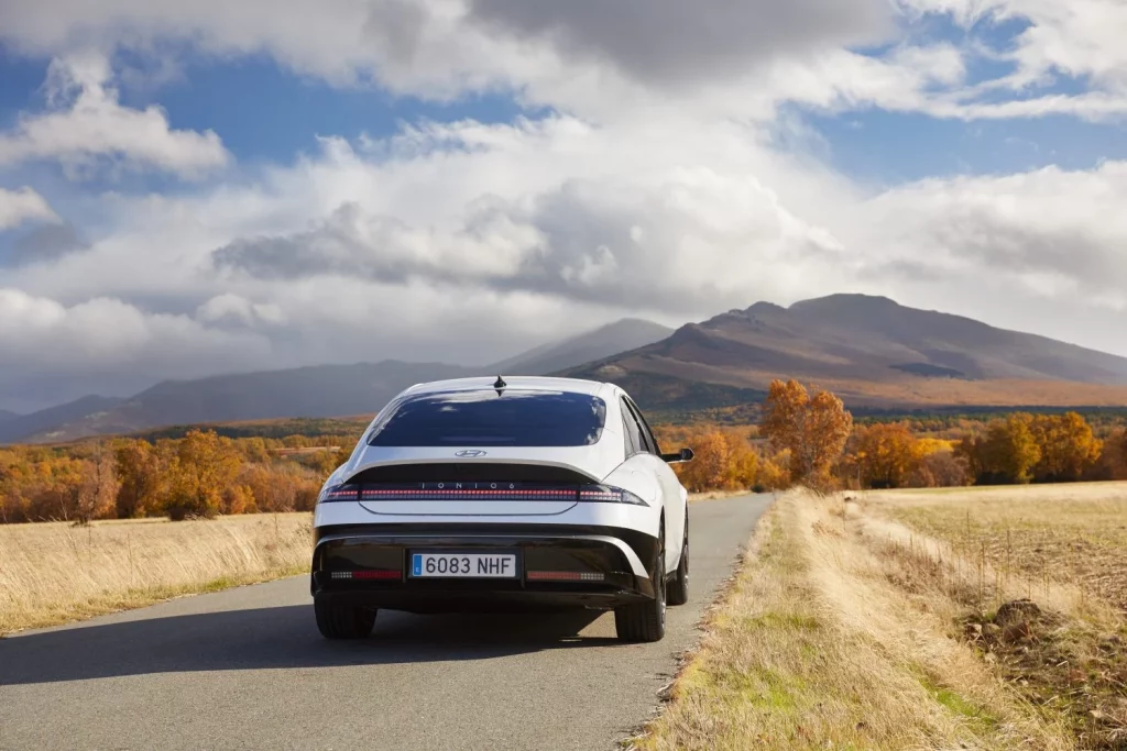 Hyundai IONIQ 6 N Line: Conducimos un eléctrico de los que hacen falta muchos más 11 Motor16 2025 Hyundai ioniq 6 10 Motor16