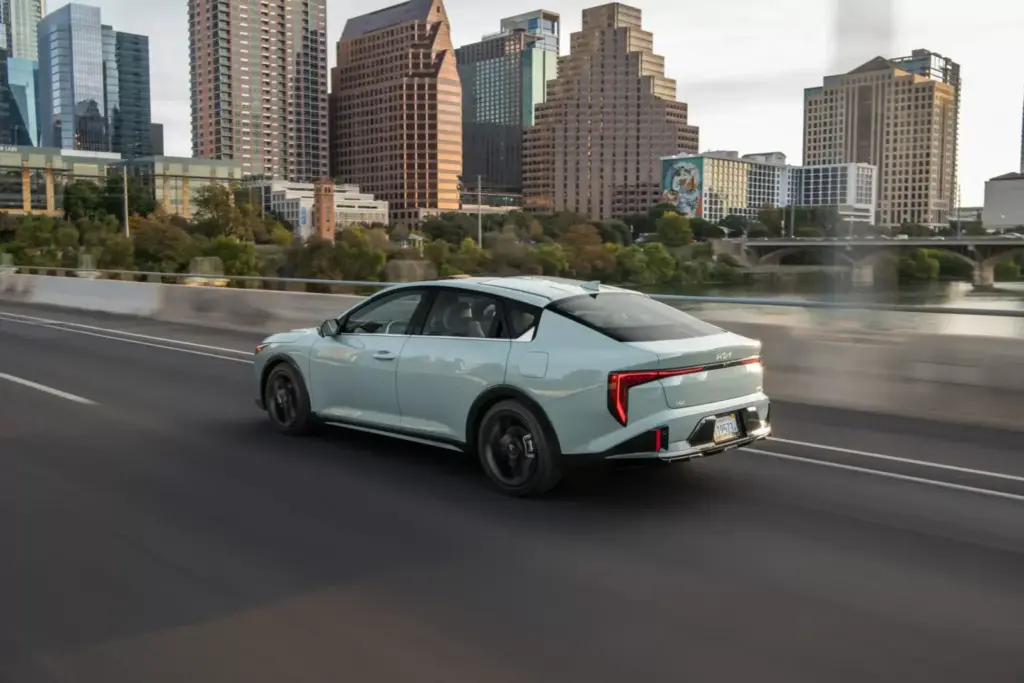 2025 Kia K4 Sedan USA 9 Motor16