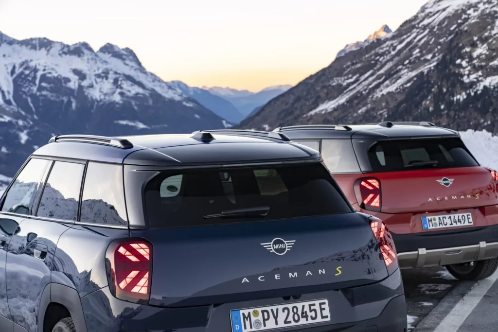 2025 MINI Aceman SE Invierno 13 Motor16