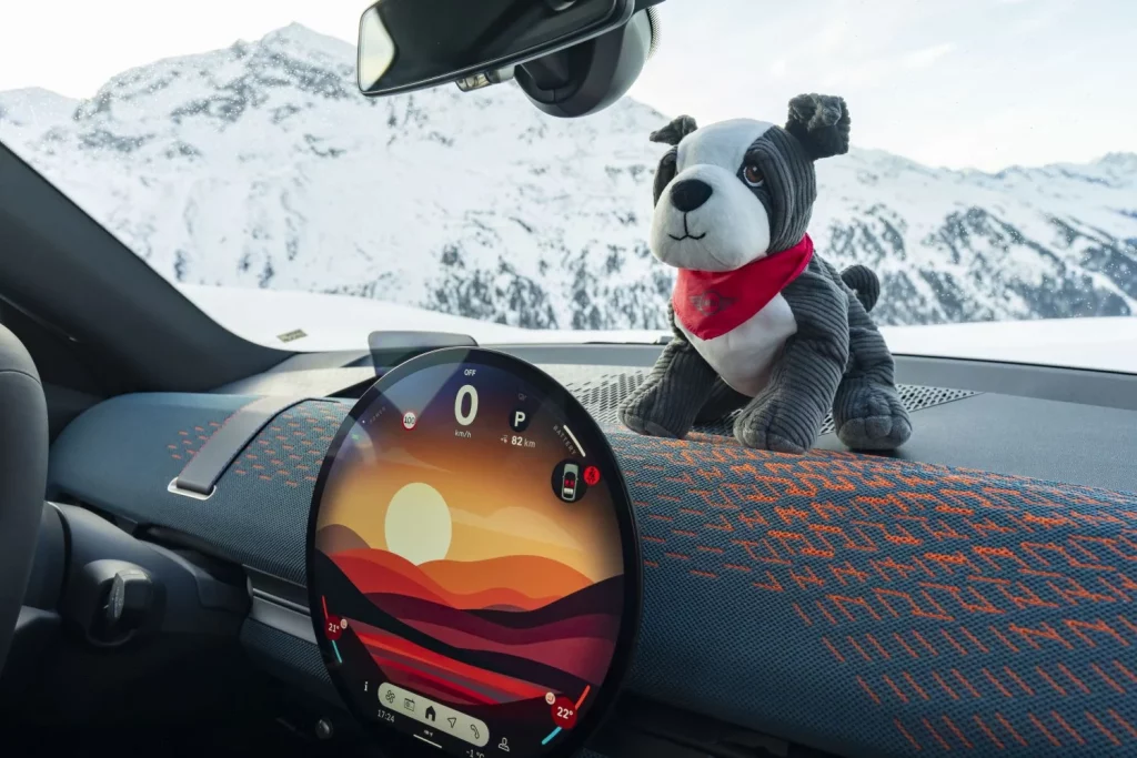 2025 MINI Aceman SE Invierno 25 Motor16