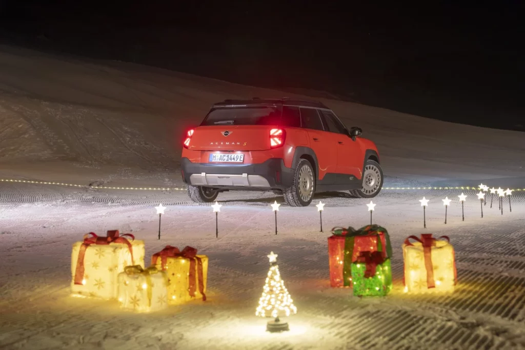 2025 MINI Aceman SE Invierno 4 Motor16